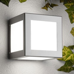 Stainless steel exterior light cubo